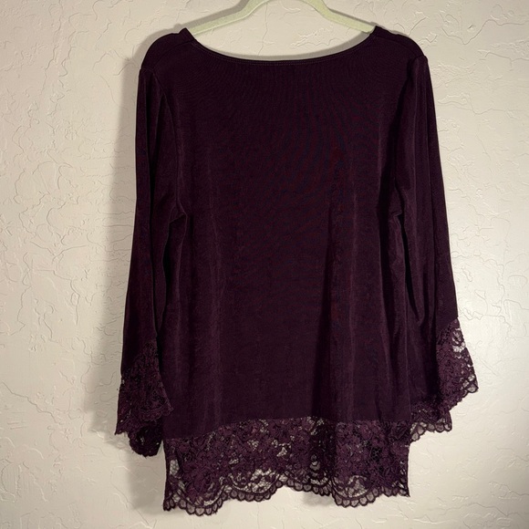 Travelers by Chicos women’s bell sleeves lace trim tunic top - Picture 6 of 6